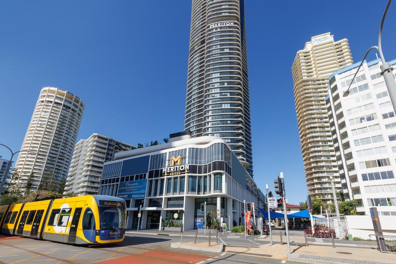 Meriton Suites Surfers Paradise Gold Coast Bagian luar foto Hilton on the Gold Coast